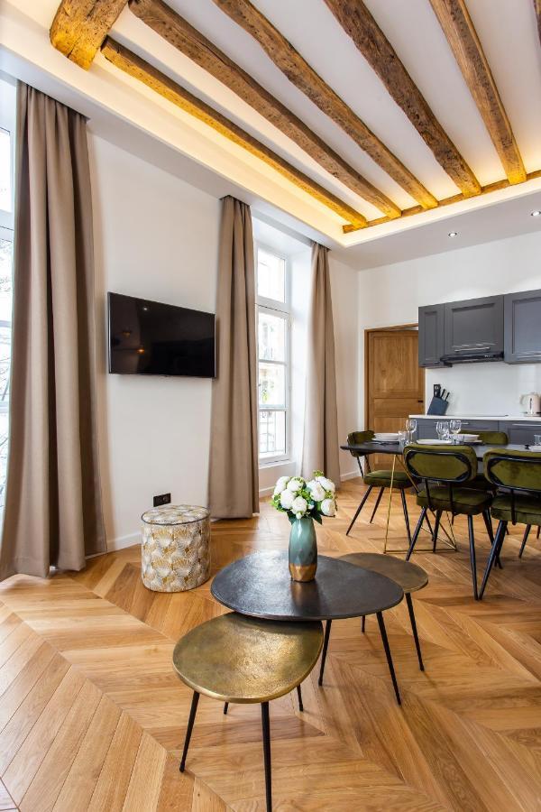Appartement Cmg Résidence République - Rue Béranger Paris